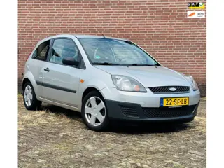Ford Fiesta 1.3-8V Champion