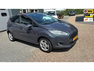 Ford Fiesta 1.0 EcoBoost Titanium nieuwe distributie / apk / beurt