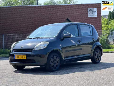 Daihatsu Sirion 2 1.0-12V Trend Airco*130.000 NAP*Elektrische ramen*2e eigenaar*Stuurbekrachtiging*A