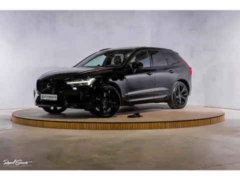 Volvo XC60 2.0 T6 Plug-in hybrid AWD Ultra Black Edition long Range | Luchtvering | Bowers&Wilkins |