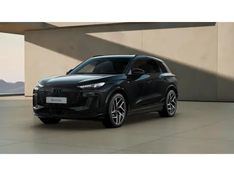 Audi Q6 e-tron S edition 306PK performance 100 kWh | Panoramadak | Luchtvering | Trekhaak | MMI-Pro 