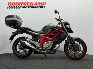 Suzuki GLADIUS ABS (bj 2016)
