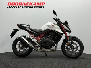Honda CB 750 HORNET (bj 2023)