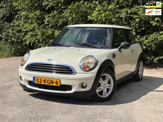 Mini 3-Deurs 1.4 One Business Line | Airco + Cruise control Nu € 2.750,- !!!