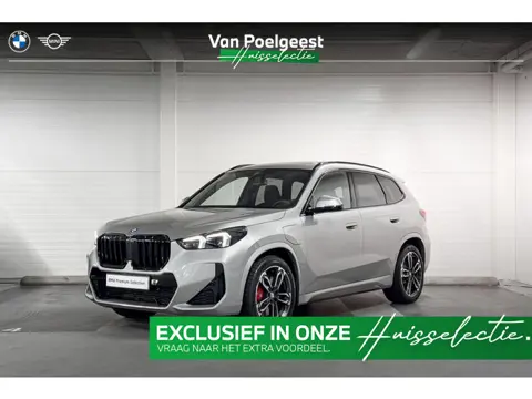 BMW X1 xDrive25e | M-Sport Pro | Travel Pack | Premium Pack | Harman/Kardon | Panoramadak | Comfort 