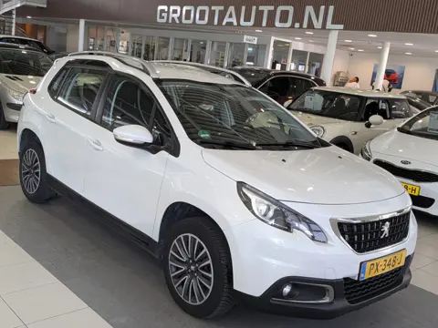 Peugeot 2008 1.2 PureTech Blue Lion Cruise Control, Airco, Trekhaak, Apple Carplay