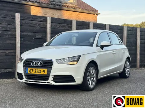 Audi A1 Sportback 1.2 TFSI Connect nw distributieket.