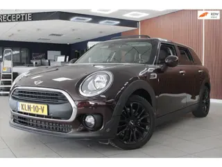Mini Clubman 1.5 One Chili Serious Business | Airco | Pano | Carplay | Cruise control | Parkeersenso