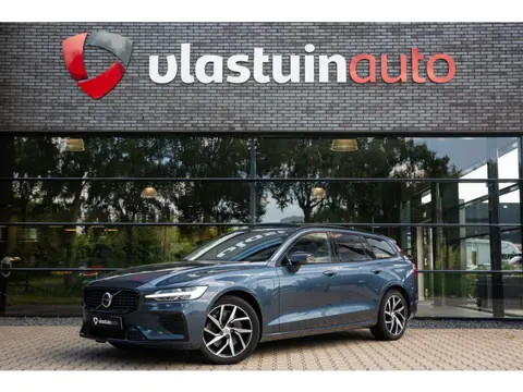 Volvo V60 2.0 T8 Plug-in hybrid AWD Ultimate Dark , Long Range, Bowers&Wilkins, Adap. cruise, Panora