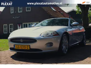 Jaguar XK 4.2 V8 Coupé Aut. | Lederen Dashboard | Alcantara Hemel | PDC | Stoelverwarming | Historie