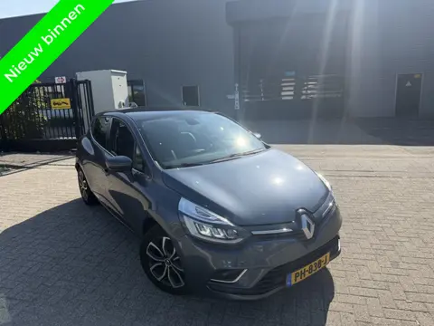 Renault Clio 1.5 dCi AUTOMAAT|Panorama|Leer|Camera 2017