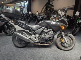 Honda CBF600 (bj 2005)