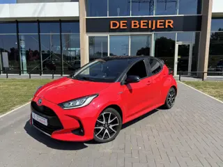 Toyota Yaris 1.5 Hybrid Launch Edition Camera I Carplay I All seasonbanden