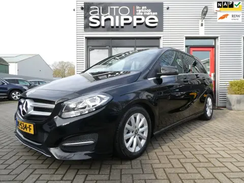 Mercedes-Benz B-klasse 180 Business Solution UNIEK! 14000 KM!-CLIMA-CRUISE-AHTERUITRIJCAMERA-NAVI