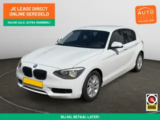 BMW 1-serie 116i Upgrade Edition- NAP 151dkm, Stoelverwarming, Clima, Privacy Glass