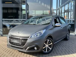 PEUGEOT 208 1.2 PURETECH ALLURE 110 PK NAVI AIRCO/ECC PDC