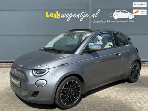Fiat 500 C e La Prima Cabrio *camera *stoelverw. *ad. cruise