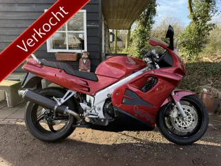 Honda VFR 750F (bj 1994)