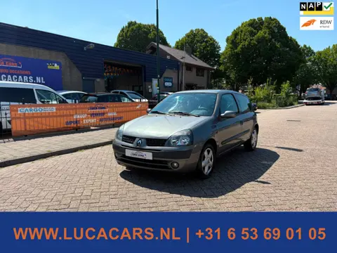 Renault Clio 1.6-16V Privilège Airco NIEUWE APK!