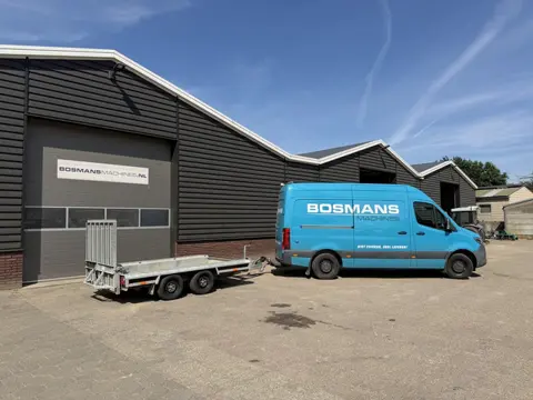 Vlemmix 2700 kg machinetransporter 300x150 gebruikt Belgische papieren