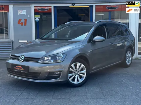 Volkswagen Golf Variant 1.0 TSI Business Edition DSG7 Navigatie Cruise Trekhaak LM NL-Geleverd