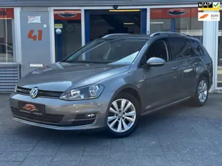 Volkswagen Golf Variant 1.0 TSI Business Edition DSG7 Navigatie Cruise Trekhaak LM NL-Geleverd