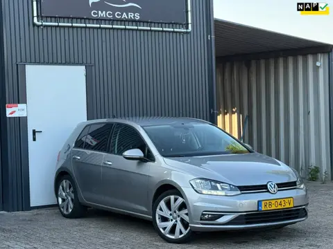 Volkswagen Golf 1.0 TSI Comfortline 18INCH//AAC//Carplay//Trekhaak!!