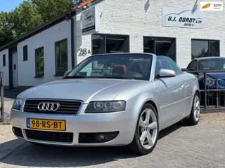 Audi A4 Cabriolet 3.0 V6 Pro Line super nette auto !