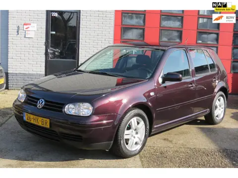 Volkswagen Golf 1.6-16V Highline , 5 DEURS