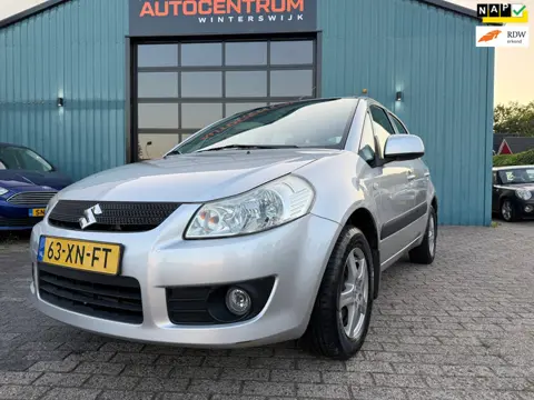 Suzuki SX4 1.6 Exclusive