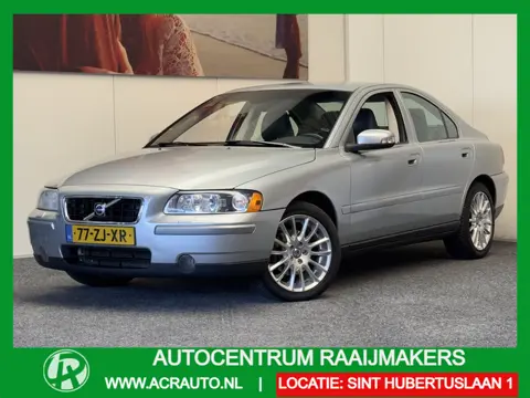 Volvo S60 2.4 DRIVERS EDITION NAVIGATIE CRUISE CONTROL CLIMATE CONTROL STOELVERWARMING AFNEEMBARE TR
