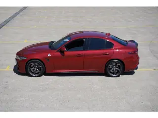 Alfa Romeo Giulia 2.9 V6 Quadrifoglio Rosso Competizione
