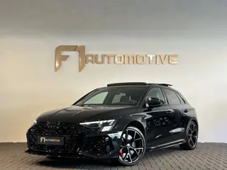 Audi RS3 Sportback 2.5 TFSI quattro Pano|HuD|Memory|Massage