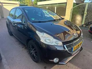 Peugeot 208 1.2 VTi Urban Soul Navigatie Nap