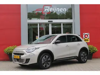 Fiat 600 1.2 Hybrid 110PK AUTOMAAT URBAN | STOEL/VOORRUIT VERWARMING | KEYLESS ENTRY/START | 17" LIC