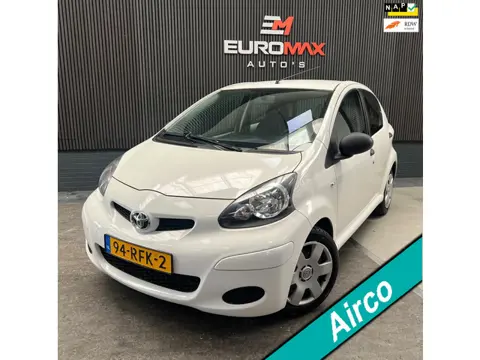 Toyota Aygo 1.0-12V Now NAP - Elektr.ramen - Airco.
