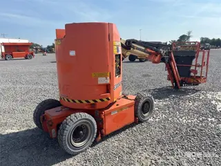 JLG E300 AJP (bj 2015)