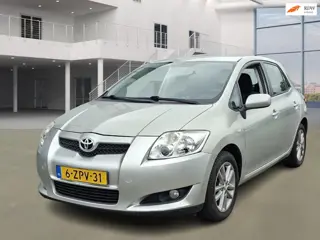 Toyota Auris 1.6-16V Dynamic