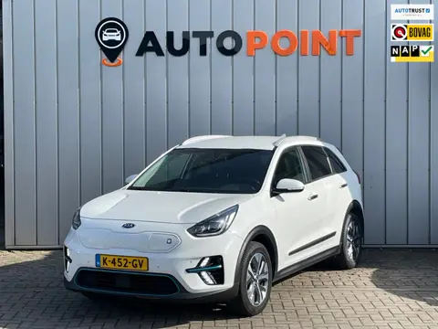 Kia E-Niro ExecutiveLine 64 kWh WARMTEPOMP SOH100% FASE 3|STOEL+STUURVRM|BLINDSPOT|MEMORY SEAT|ADAPT