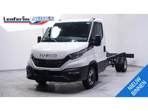 Iveco Daily 35C14 140 pk Automaat Chassis Nieuw Apple Carplay, Dubbel lucht achter, Airco ECC, Cruis