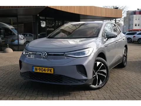 Volkswagen ID.4 Pro 77 kWh|SoH95%|Rijklaar!|ACC|Camera|Winterpakket|Lane|Keyless|Standkachel|