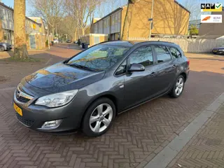 Opel Astra Sports Tourer Eerste eigenaar / Nieuw APK / Zeer mooie en nette auto