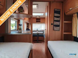 Knaus Azur 550 Mover 2 Enkele Bedden Zit