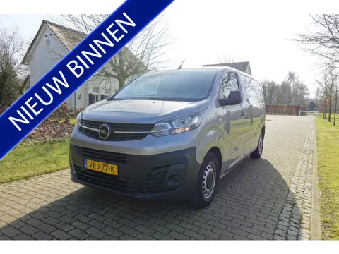 Opel Vivaro 2.0 CDTI L2H1 Edition | Cruise Control | CarPlay | Trekhaak |