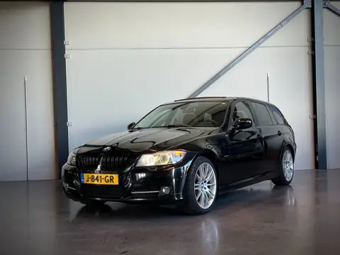 BMW 3-serie Touring 325i High Executive, Panoramadak, Trekhaak, Sportstoelen,Onderhoud, Xenon, leer