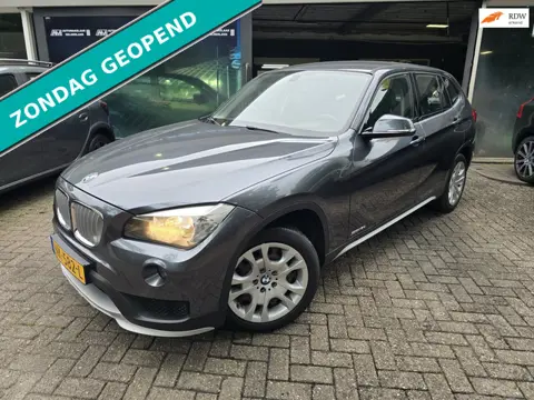 BMW X1 SDrive18d Executive |3/6 OF 12MND GARANTIE | NW APK | AIRCO | NAVI | CAMERA | CRUISE |