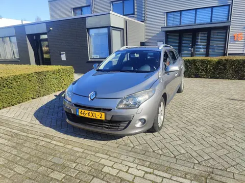 Renault Mégane 1.6 Dynamique Bj 2010 xenon navi (bj 2010)