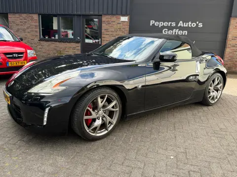 Nissan 370Z Roadster 3.7 V6 Pack 328 PK Automaat Navi Airco Stoelverwarming
