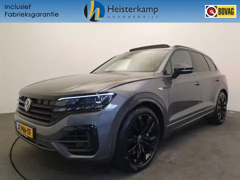 Volkswagen Touareg 3.0 TSi eHybrid 463pk DSG/AUT 4MOTION R Panoramadak, 360 Camera, Wegklapbare trek