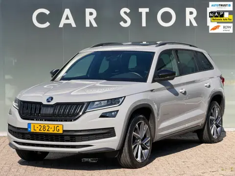Skoda Kodiaq 1.5 TSI Sportline 7p /PANO/7PERSOONS/CAMER/TREKHAAK